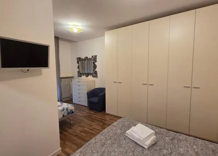 アパート Giorgio 36 *